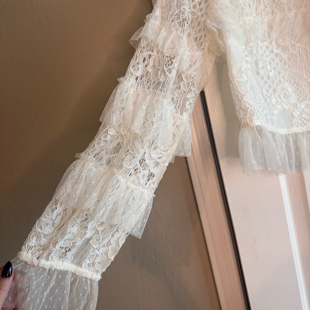 Forever That Girl Anthropologie Elegant White Lace Ruffle Top - Picture 2 of 7